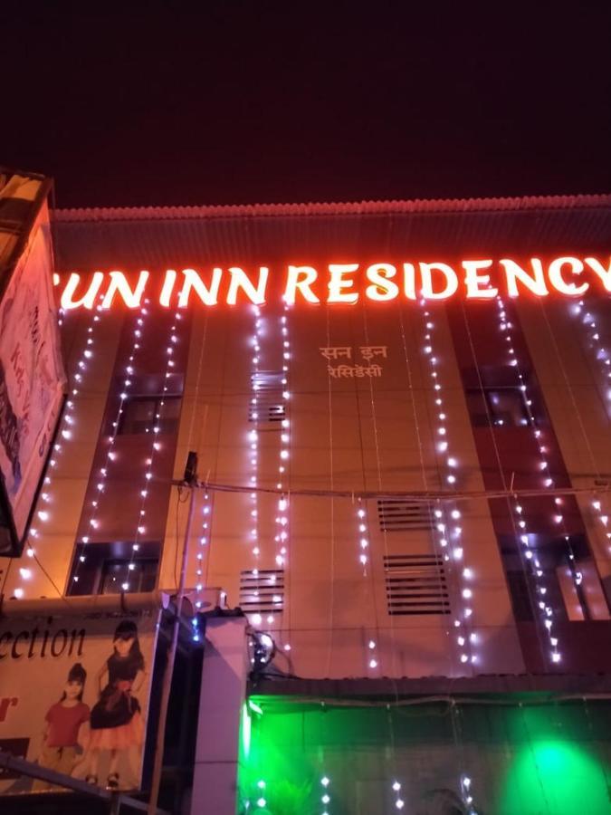 Sun Inn Residency กาลยัน ภายนอก รูปภาพ
